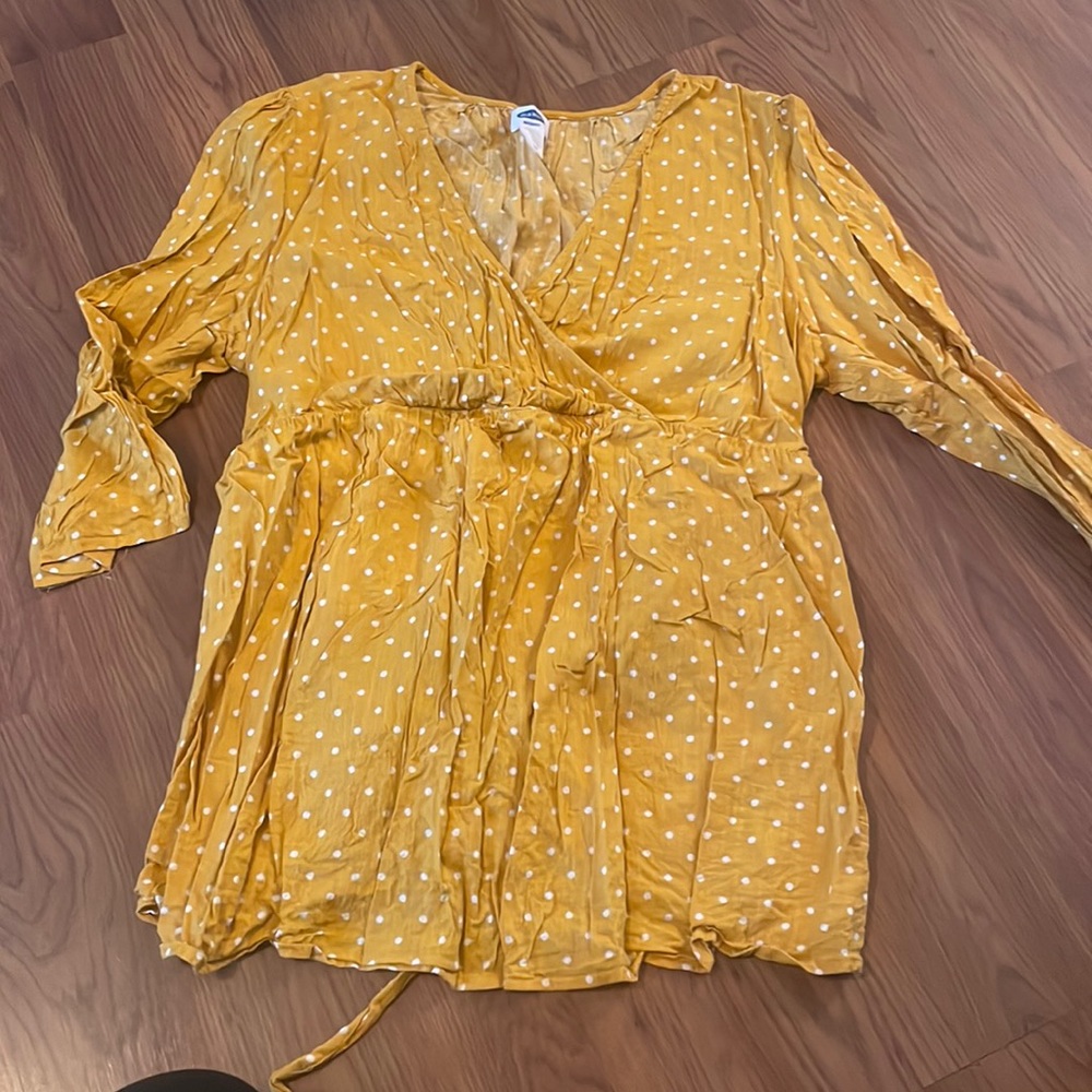 old navy maternity blouse